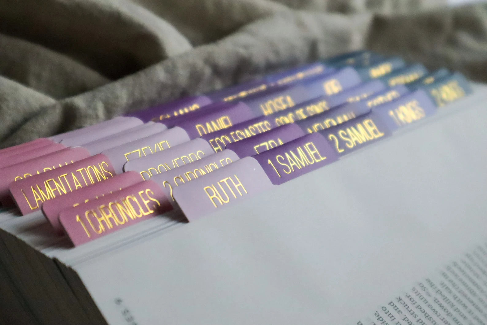 Bible Tabs Lilac Dreams & Matte-Coated Sticker Tabs