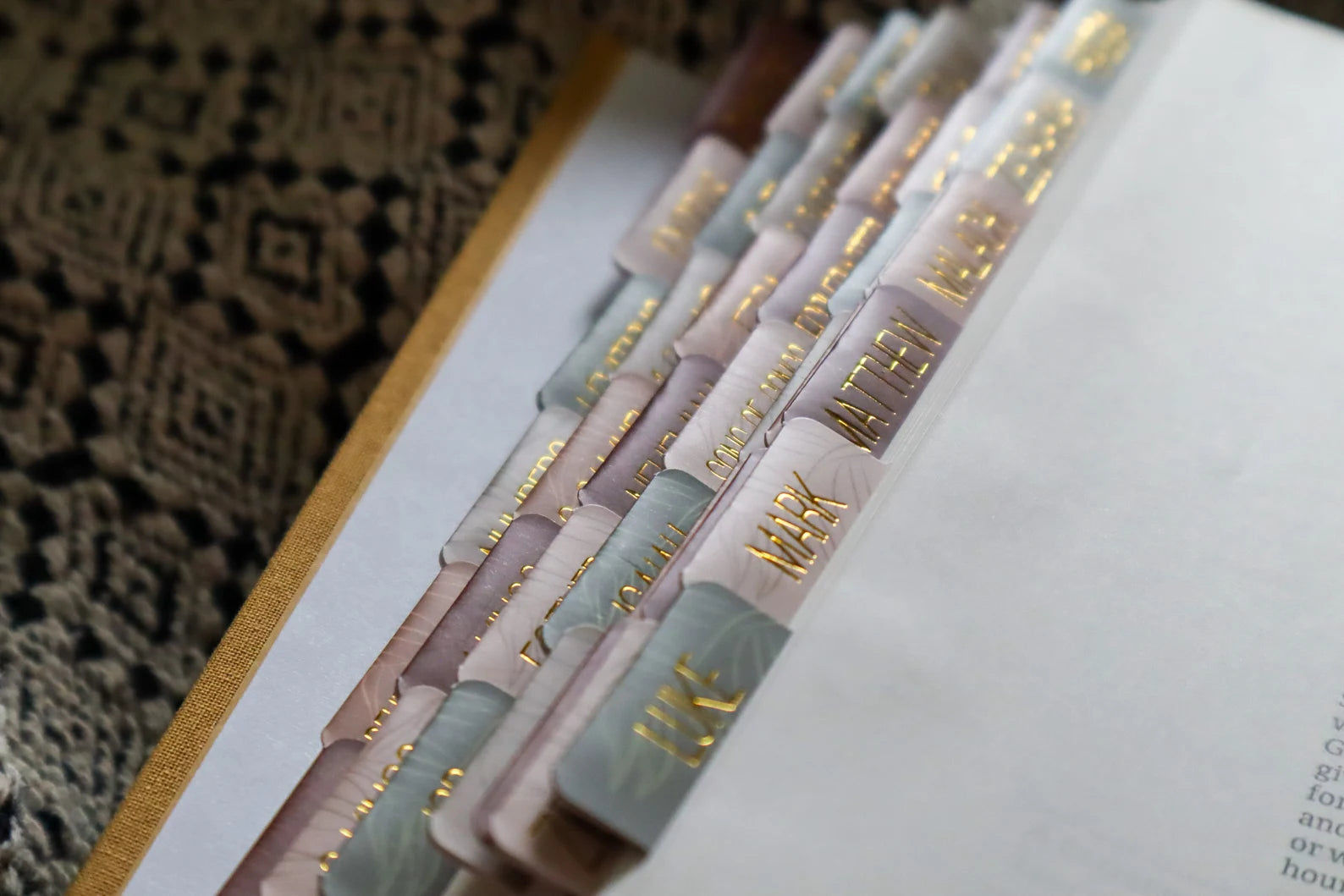 Bible Tabs Earth Tone & Matte-Coated Sticker Tabs